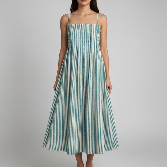 C.11.09, Rhea, Bayberry Blue