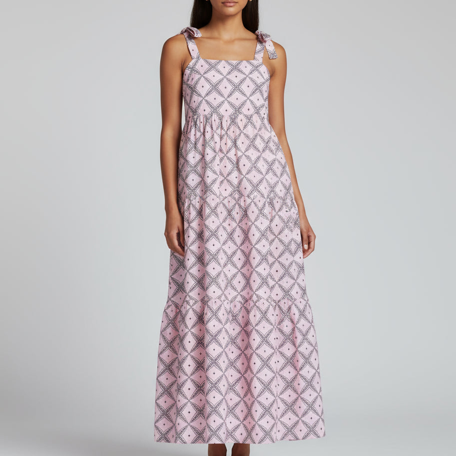 C.11.05, Mira, Petal Pink